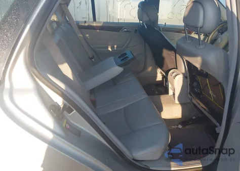 2002 Mercedes-Benz C-Class z USA, uszkodzony, nr VIN WDBRH64J92F139449